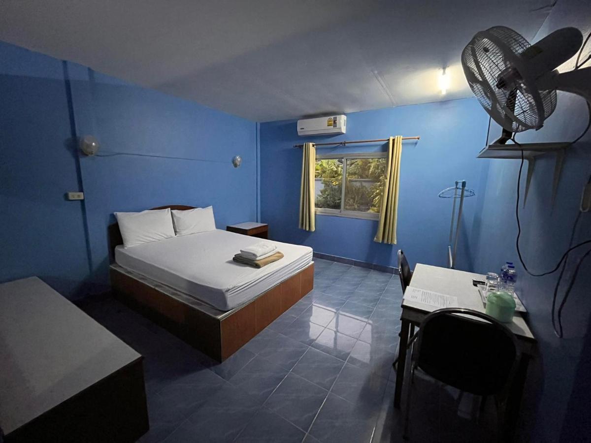 Metro Palace Satun Bagian luar foto